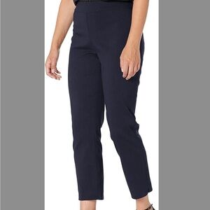 Briggs New York Women's Dark Blue Ankle Pants